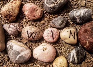 De prin lume adunate